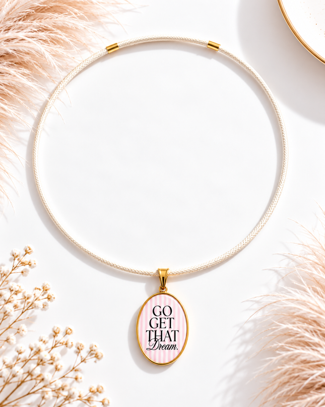 Collana con charm “ Go get that dream”