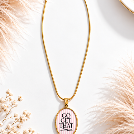 Collana con charm “ Go get that dream”