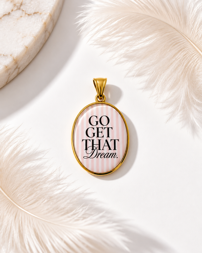 Collana con charm “ Go get that dream”