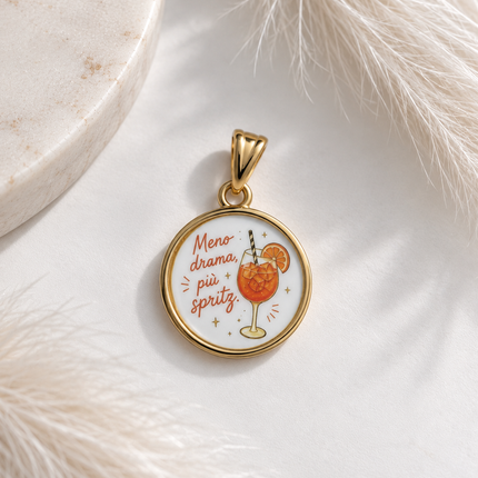 Collana con charm “Meno dramma più spritz”