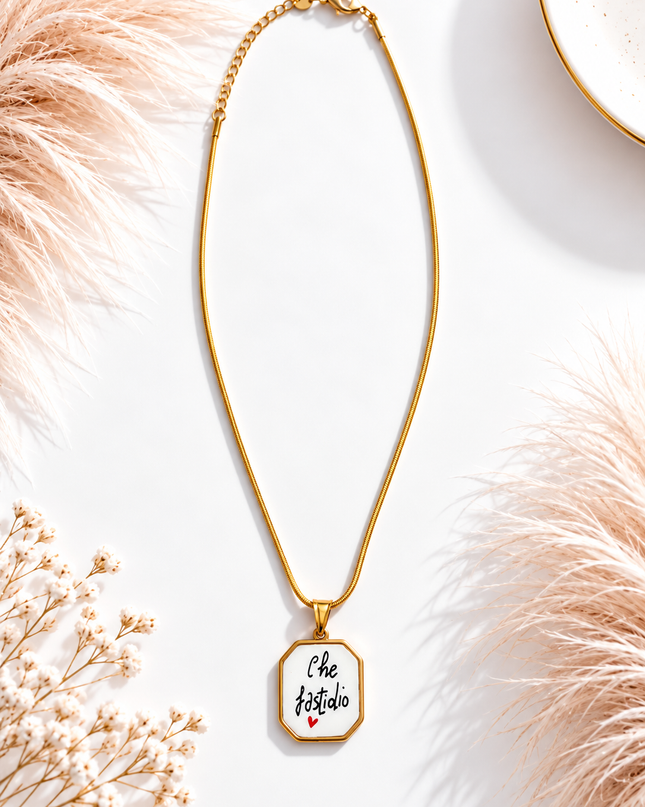 Collana con charm “Che fastidio”